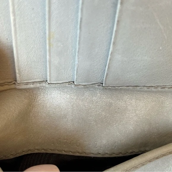 Gucci Monogram Princy Compact Wallet - Picture 8 of 11